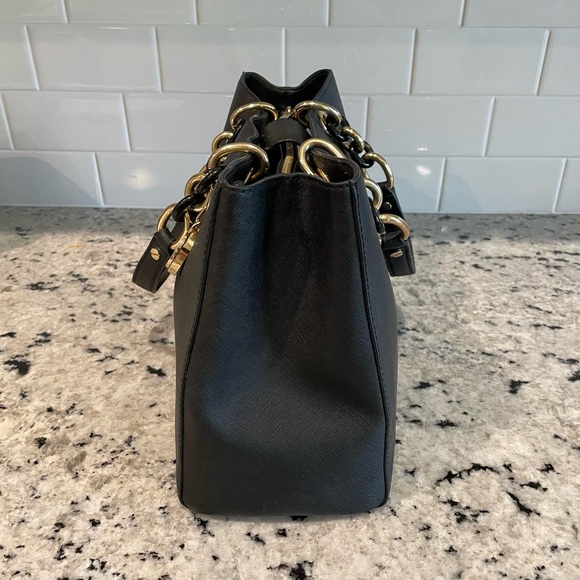 Michael Kors- Cynthia medium black satchel- 30S3TCYS2L - Picture 5 of 11